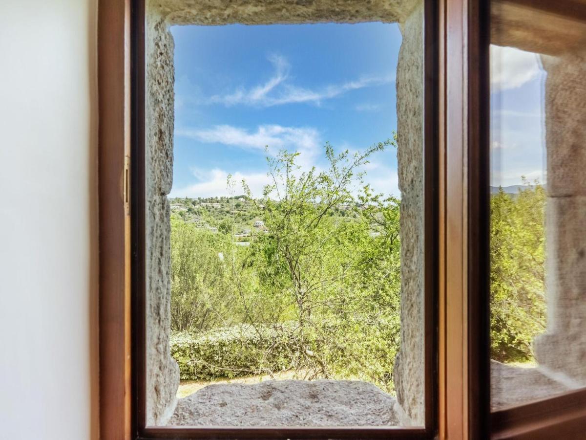 Classy Holiday Home In Les Vans With Pool Chambonas エクステリア 写真